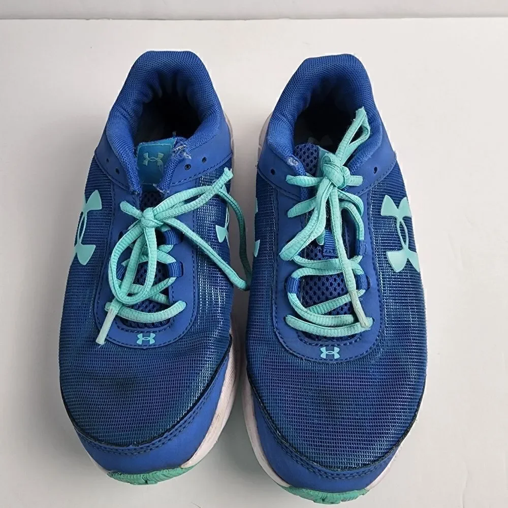 UNDER ARMOUR UA RAVE 2 YOUTH SNEAKERS SIZE 5Y